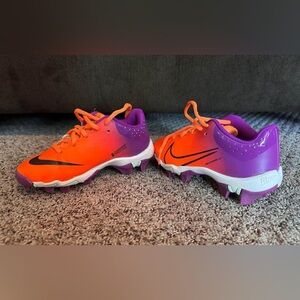 Nike baseball cleats youth 11